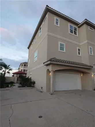 Rent this 4 bed condo on 14955 Leeward Drive in Corpus Christi, TX 78418