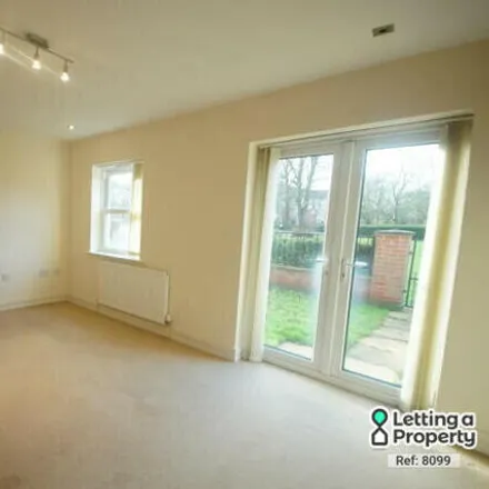 Image 6 - Cambrai Close, Lincoln, LN1 3UL, United Kingdom - Townhouse for rent