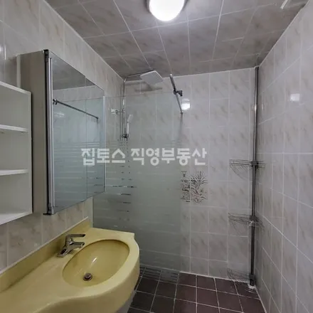 Rent this 3 bed apartment on 서울특별시 서초구 방배동 978-15
