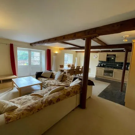 Rent this 2 bed apartment on Bentley Close in Matlock, DE4 3GD