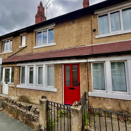 Rent this 2 bed townhouse on 43 Victoria Road in Guiseley, LS20 8DJ