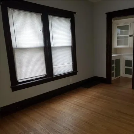 Image 6 - 10 Regent Street, City of Rochester, NY 14607, USA - Apartment for rent