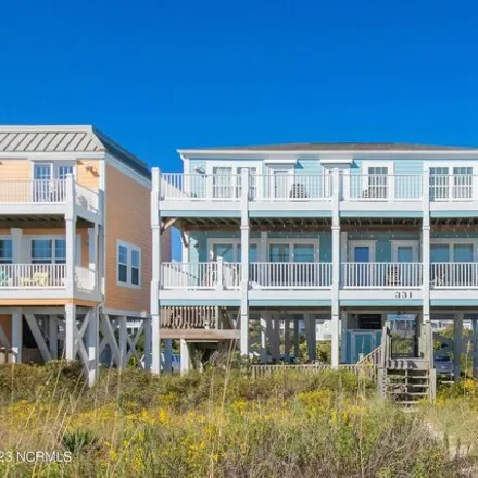 Image 2 - 331 McCray Street, Holden Beach, Brunswick County, NC 28462, USA - House for sale
