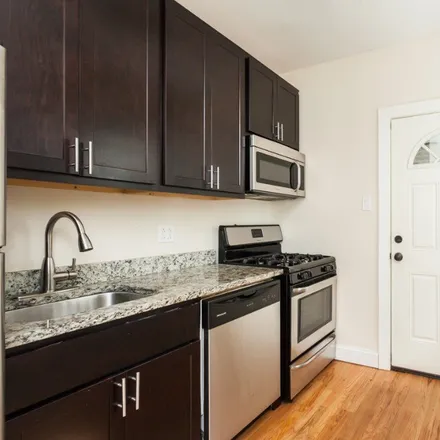 Image 3 - 4034 North Ashland Avenue - Apartment for rent