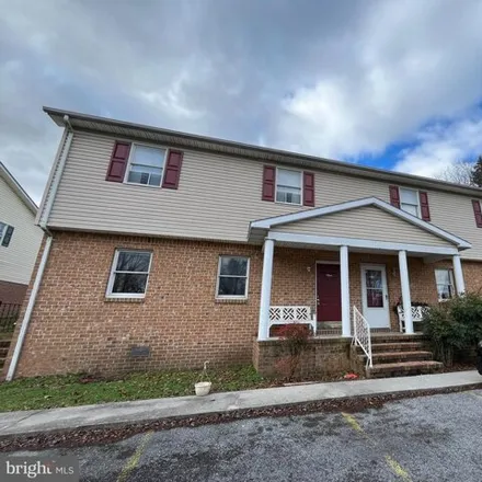 Rent this 2 bed apartment on 798 Thomas Lane in Rosemont, Martinsburg