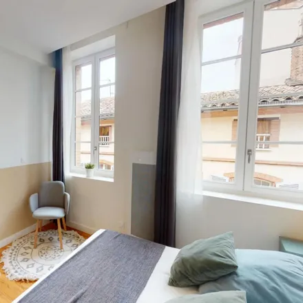 Rent this 5 bed room on 18 Rue Bellegarde in 31000 Toulouse, France