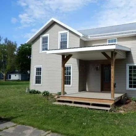 Buy this 3 bed house on 17 West 4th Street in Fredericktown, Knox County