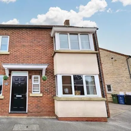 Buy this 4 bed duplex on Thompson Road in New Waltham, DN36 4HN