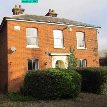 Rent this 4 bed townhouse on Norwich Road in Dereham, NR20 3AE