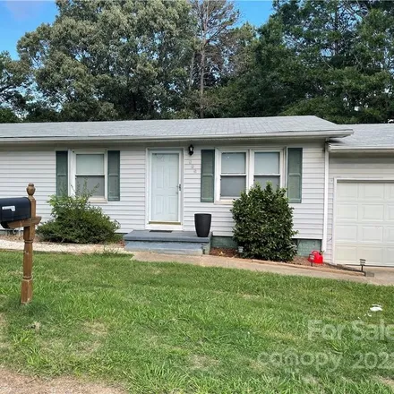 Buy this 3 bed house on 955 Hull Street in Statesville, NC 28677