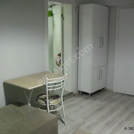 Rent this 1 bed apartment on Büyükhanlı Kardeşler İlköğretim Okulu in Mahatma Gandi Caddesi, 06700 Çankaya