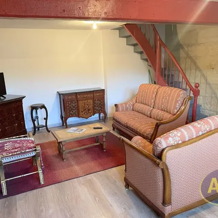 Rent this 3 bed apartment on 9 Esplanade du 18 Juin in 33230 Saint-Médard-de-Guizières, France