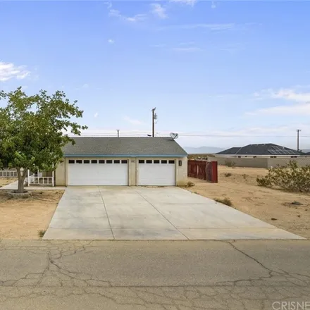 Buy this 3 bed house on 9301 Rea Avenue in California City, CA 93505