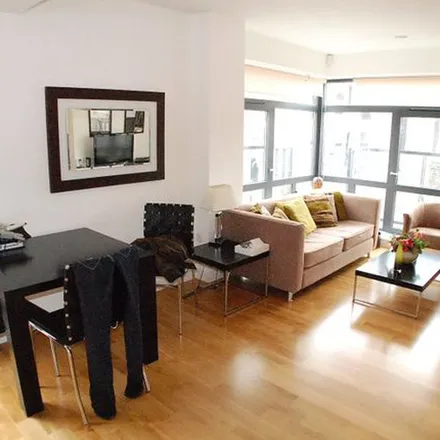 Rent this 2 bed apartment on Marylebone High Street in London, W1U 2QY