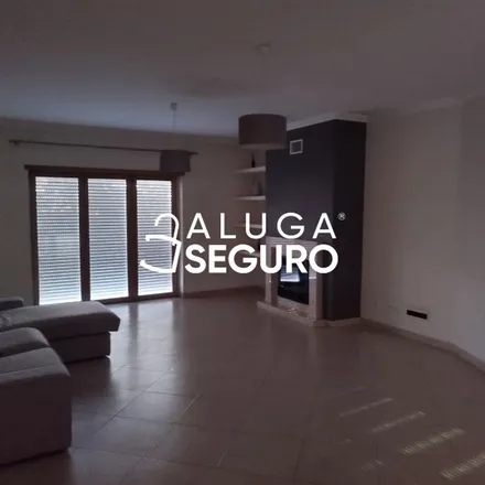 Rent this 3 bed apartment on Rua Engenheiro Rui Nogueira Simões in 2665-293 Mafra, Portugal
