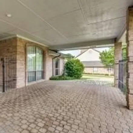 Image 5 - 758 Indian Springs Trail, Kennedale, Tarrant County, TX 76060, USA - House for sale