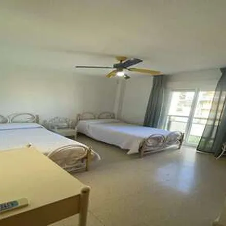 Rent this 2 bed apartment on Instituto de Educación Secundaria Playamar in Avenida de Salvador Dalí, 29620 Torremolinos