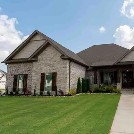 Buy this 5 bed house on 1398 Deer Street in Conway, AR 72034