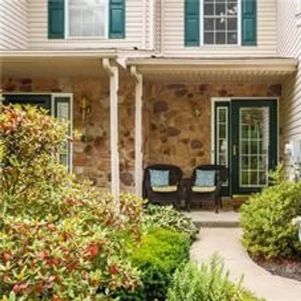 Image 3 - 1710 Pinewind Drive, Weilersville, Lower Macungie Township, PA 18011, USA - Townhouse for sale