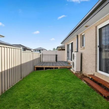 Rent this 4 bed apartment on Galah Way in Spring Farm NSW 2570, Australia