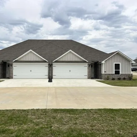 Rent this 6 bed house on Windridge Road in Smith County, TX 75791