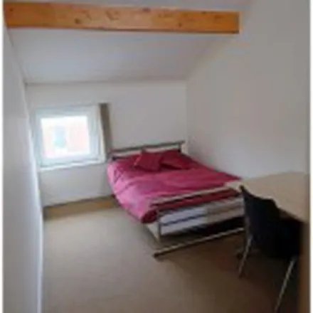 Image 5 - Malinda Street, Sheffield, S3 7LG, United Kingdom - Apartment for rent