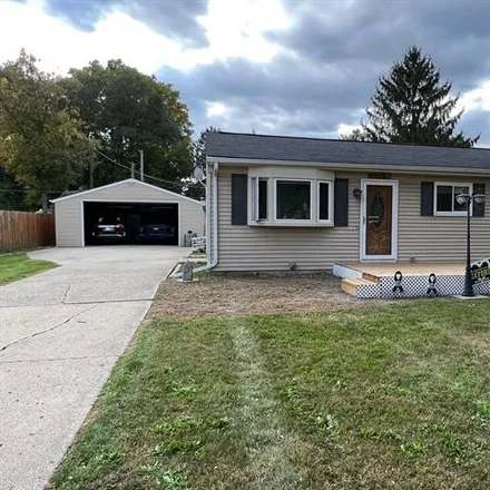 Buy this 3 bed house on 45267 Gable Inn Street in Shelby Charter Township, MI 48317