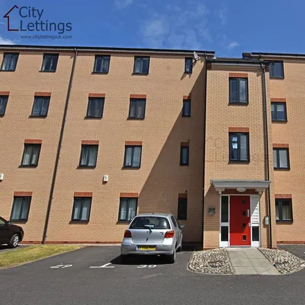 Rent this 2 bed apartment on 2 Maun Avenue in Nottingham, NG7 5RW