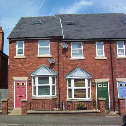 Rent this 2 bed townhouse on Morley Street in Kettering, NN16 9LZ