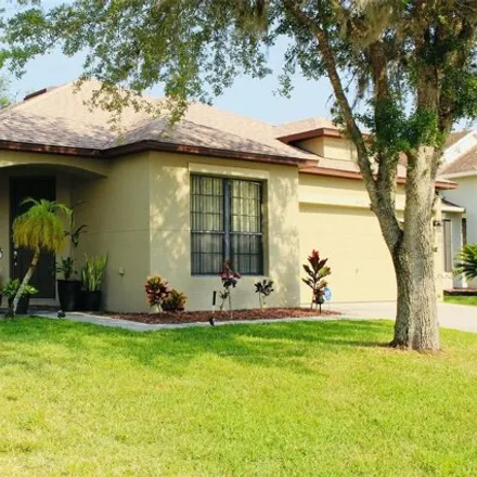 Buy this 4 bed house on 4875 Sweet Cedar Circle in Orlando, FL 32829