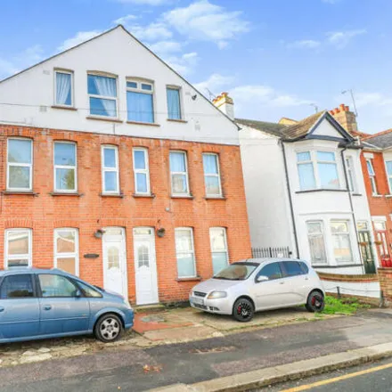 Buy this 1 bed apartment on Fairfax Drive in Southend-on-Sea, SS0 9EP