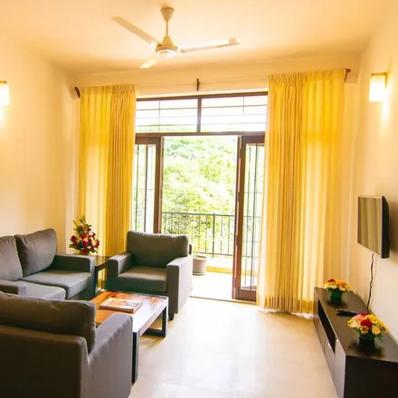 Rent this studio apartment on Swami Vivekananda Rd