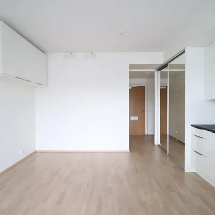 Rent this 1 bed apartment on Myyrmäentie 2e in 01600 Vantaa, Finland