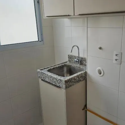 Rent this 2 bed apartment on Rua Guilherme Farel in Palhano, Londrina - PR