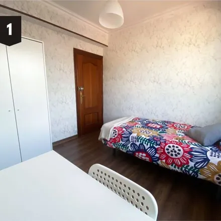 Rent this 1 bed apartment on Uribarri "C" zeharkalea / Travesía "C" de Uribarri in 10, 48007 Bilbao