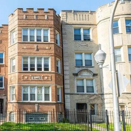 Image 1 - 7714 S Kingston Ave, Chicago, Illinois, 60649 - House for sale