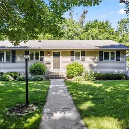 Buy this 3 bed house on 4226 Yosemite Ave S in Saint Louis Park, Minnesota