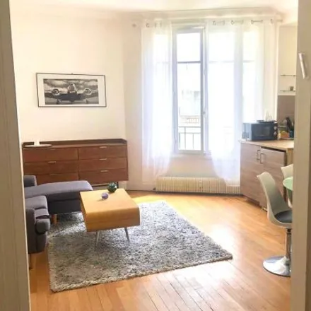 Image 3 - Century 21, Rue Scheffer, 75116 Paris, France - Apartment for rent