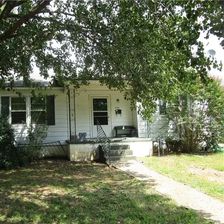 Buy this 2 bed house on 851 East 6th Street in Booneville, AR 72927
