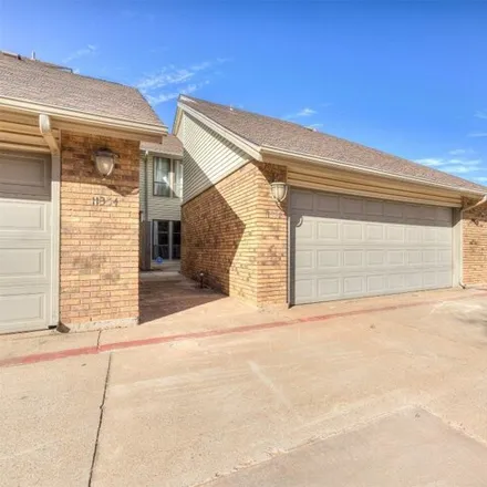 Buy this 2 bed condo on 11472 Benttree Circle in Oklahoma City, OK 73120