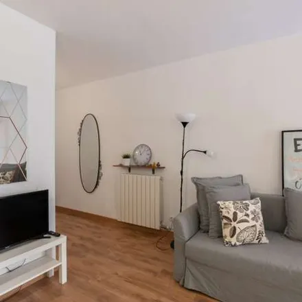 Image 6 - Carrer de Tapioles, 53, 08004 Barcelona, Spain - Apartment for rent