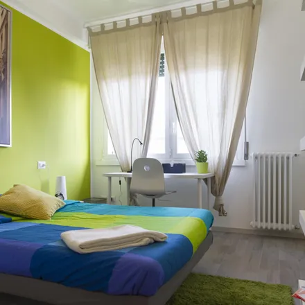 Rent this 3 bed room on MaJuDa in Via dei Missaglia, 13