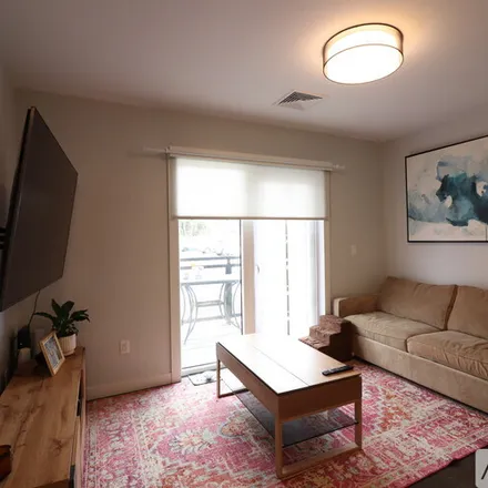 Rent this 1 bed apartment on 54 Auburn St