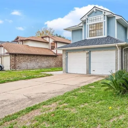 Buy this 3 bed house on 9200 Spindlewood Drive in Fort Bend County, TX 77083