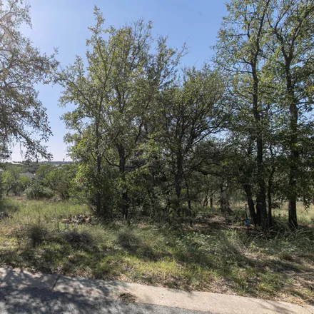 Buy this studio house on 3198 Blue Lake Drive in Blue Lake, Llano County