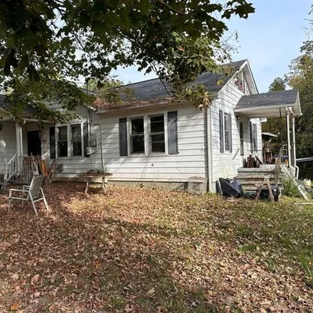 Buy this 3 bed house on Rugby Pike in Allardt, Fentress County