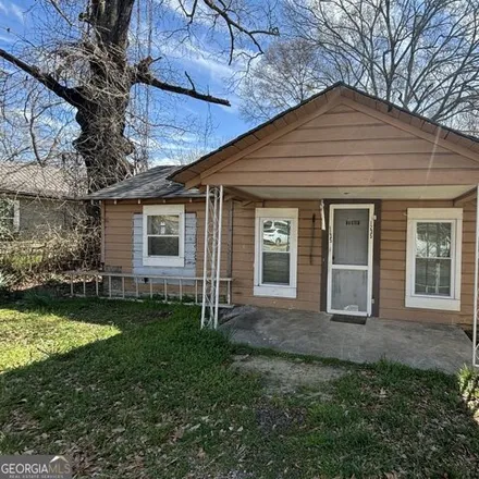 Buy this studio house on Mize Road in Fowlertown, Toccoa