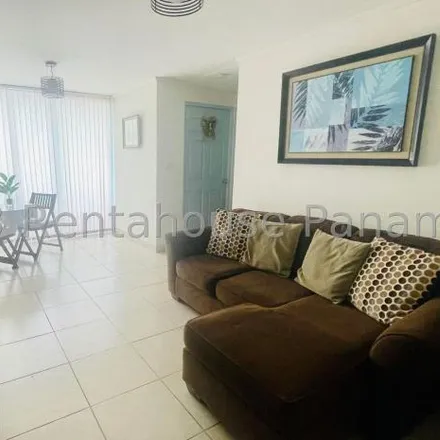 Rent this 2 bed apartment on Auto Servicio La Familia in Calle Carrasquilla, 0818