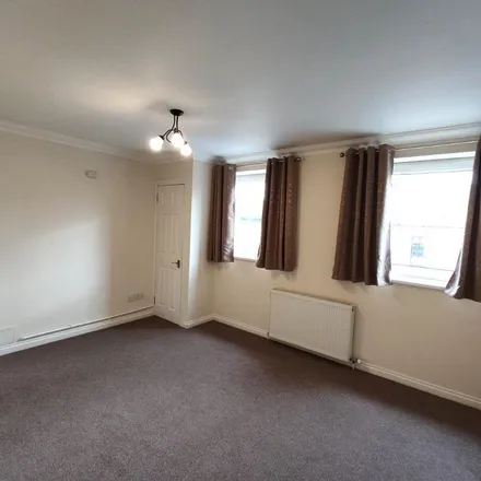 Rent this 1 bed apartment on Lochburn Road in Gilshochill, Glasgow