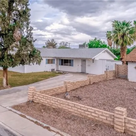 Buy this 4 bed house on 3744 Briarwood Avenue in Winchester, NV 89121
